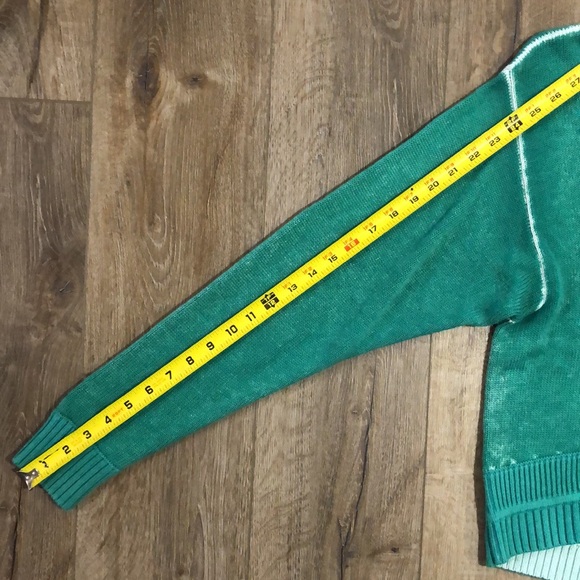 NWOT - LULULEMON ‘Hazy Day’ Cashmere Sweater in Maldives Green - Picture 9 of 9